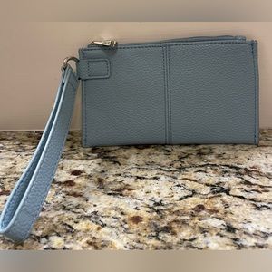 Jewell by Thirty One wristlet NWOT